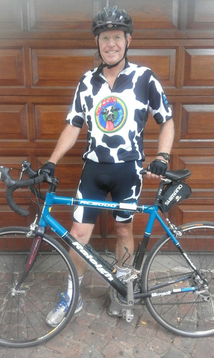 Allan-Tatham-Cow-outfit-Nov-20151